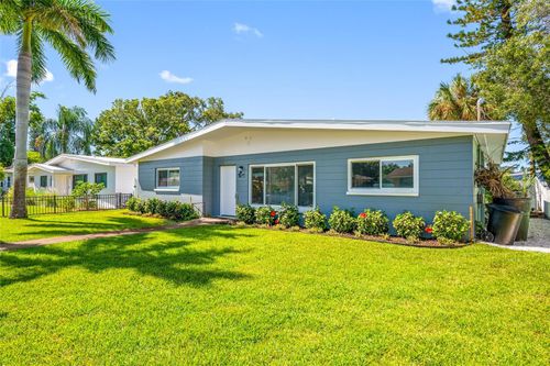 2805 46th St S, GULFPORT, FL, 33711-3713 | Card Image