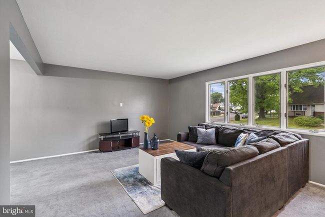 12 Aster Rd, House other with 3 bedrooms, 2 bathrooms and null parking in Hamilton NJ | Image 14