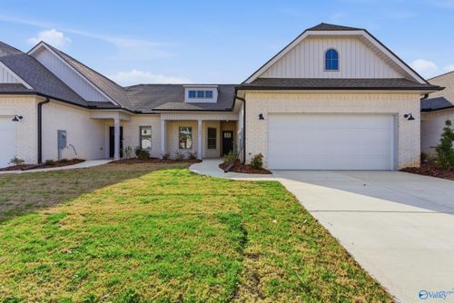 7520 Doris Ruth Ln, Owens Cross Roads, AL, 35763-4814 | Card Image