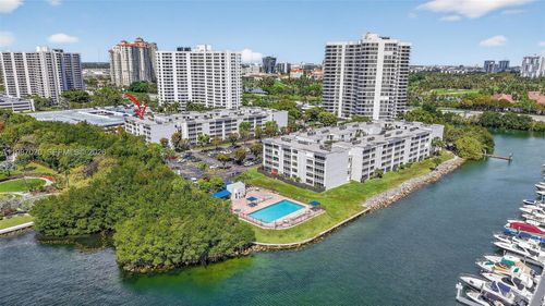 5h-b-3350 Ne 192nd St, Aventura, FL, 33180-2461 | Card Image