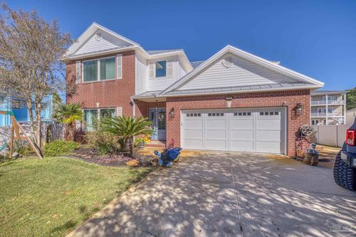 1698 College Pkwy, Gulf Breeze, FL, 32563-2718 | Card Image