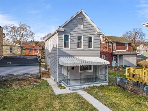 421 Maplewood Ave, Ambridge, PA, 15003-2521 | Card Image
