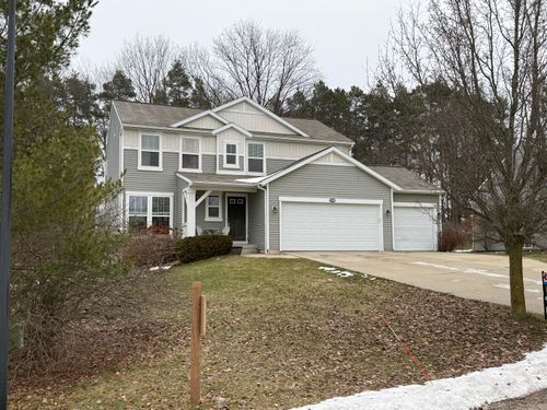 9700 Sunset Ridge Dr Ne, Rockford, MI, 49341-7584 | Card Image