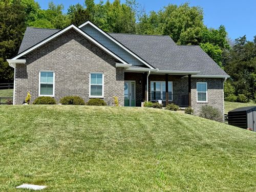 2920 Portrum Dr, Morristown, TN, 37814-2223 | Card Image