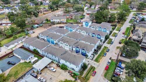 9448 Kerrwood Ln, Houston, TX, 77080-5428 | Card Image