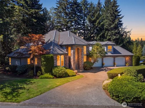 4606 Saddleback Dr Nw, Gig Harbor, WA, 98332-7859 | Card Image