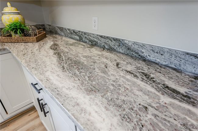 Granite Counters | Image 17