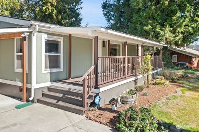 12508 Ne Paul Drive, House other with 3 bedrooms, 2 bathrooms and 1 parking in Kingston WA | Image 2