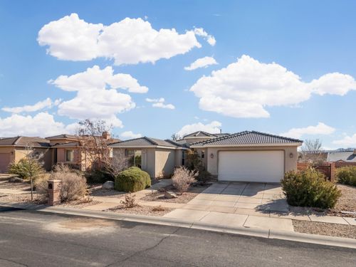 1392 N Sunridge Cir, Washington, UT, 84780-2397 | Card Image