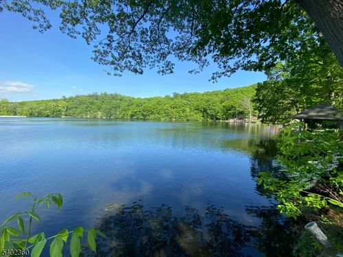 52 Broadway, West Milford, NJ, 07480-4339 | Card Image