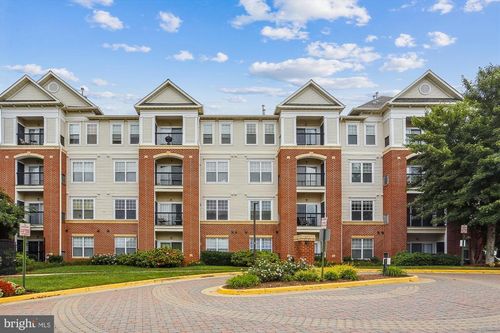 1-412-3851 Aristotle Ct, FAIRFAX, VA, 22030-7489 | Card Image