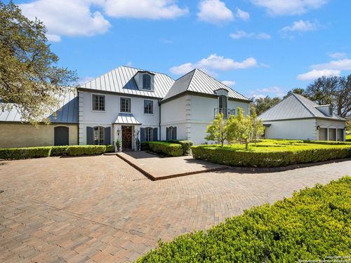 7 Lazy Hollow St, San Antonio, TX, 78230-5224 | Card Image