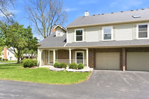 1324 Queensgreen Cir, Naperville, IL, 60563-2137 | Card Image