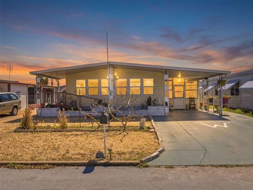 7402 Cascade Drive, HUDSON, FL, 34667 | Card Image