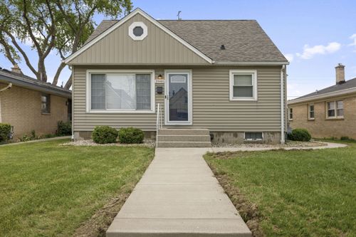 3946 N 63rd St, Milwaukee, WI, 53216 | Card Image