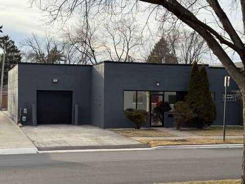 9142 Terminal Ave, Skokie, IL, 60077-1516 | Card Image