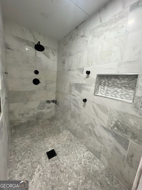 4360 Stonewall Tell Rd, College Park, GA, 30349-1714 | Card Image