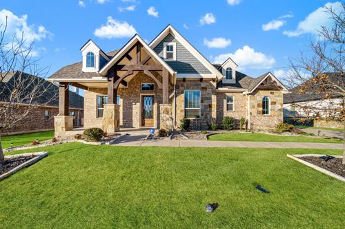 3009 Nob Hill Dr, Burleson, TX, 76028-7668 | Card Image