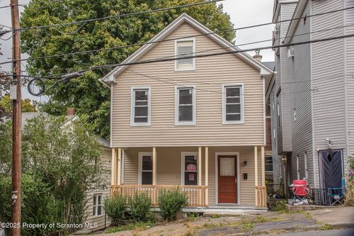114 Salem Ave, Carbondale, PA, 18407-2039 | Card Image
