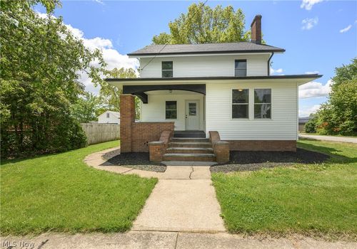 407 W Main Street, Dalton, OH, 44618 | Card Image