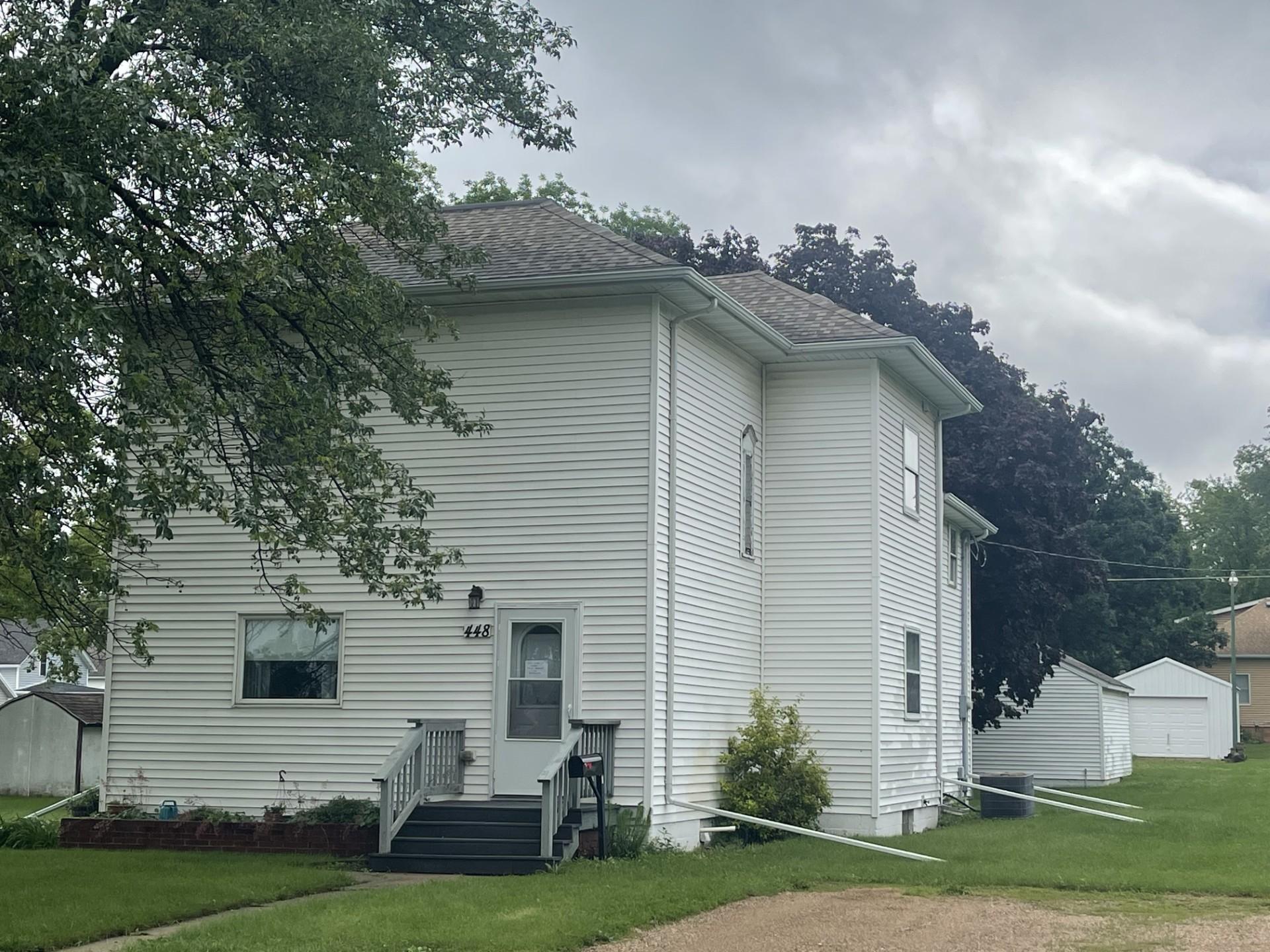 7th St, Tracy, MN 56175