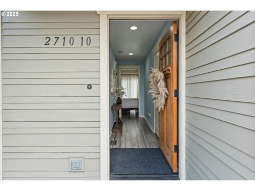 unit-10-2710 141st Ave, Portland, OR, 97236-2976 | Card Image