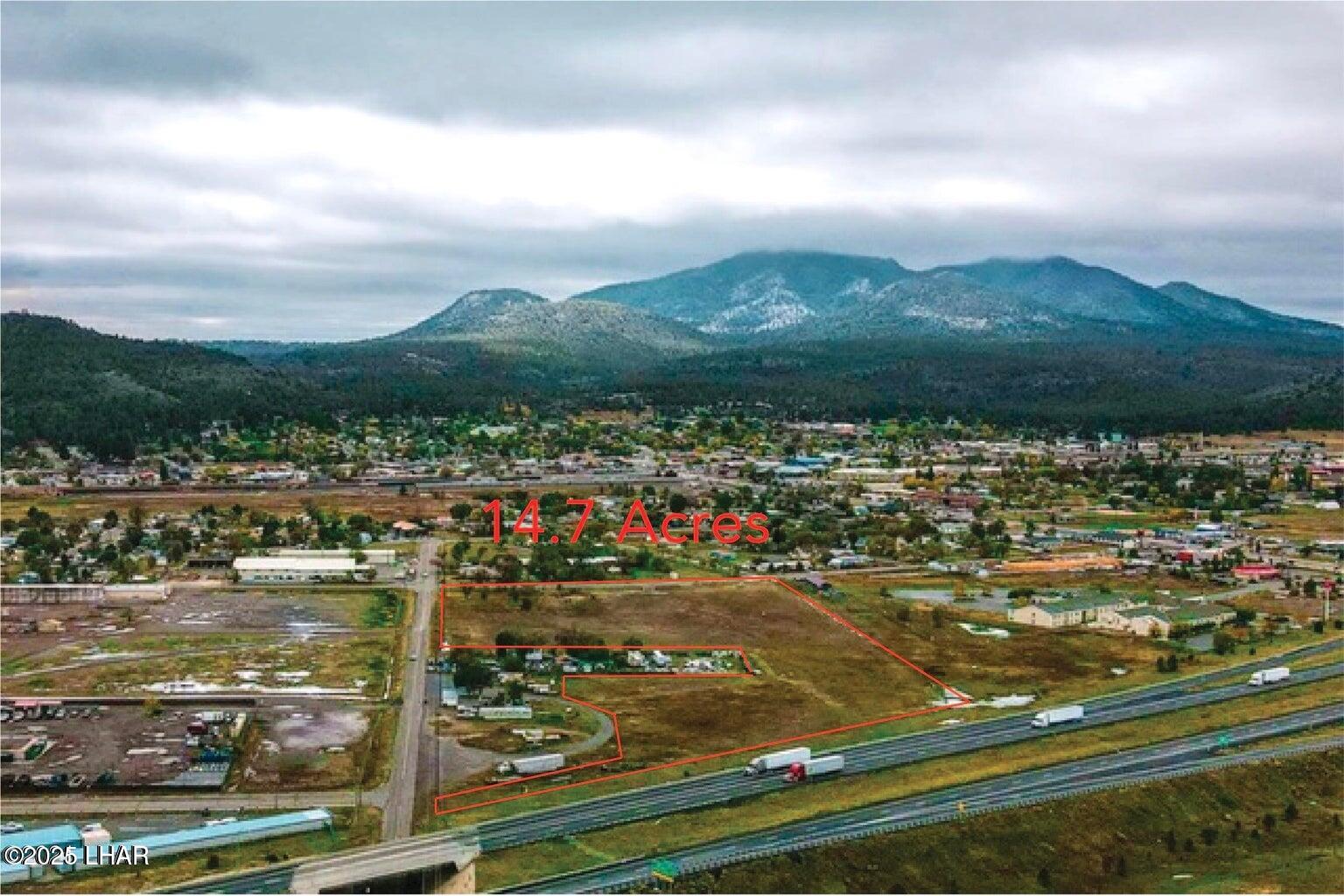 Land in Williams