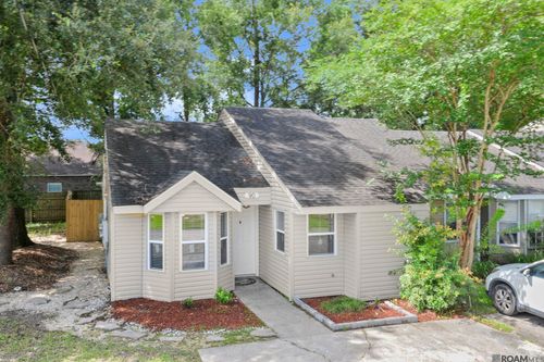 90-14216 Woodlands Dr, Hammond, LA, 70401-7319 | Card Image