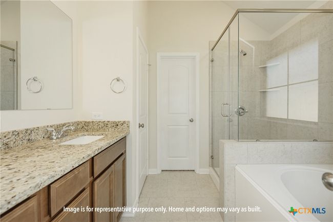 6100 Mcgregor Loop, House other with 3 bedrooms, 2 bathrooms and null parking in Killeen TX | Image 6