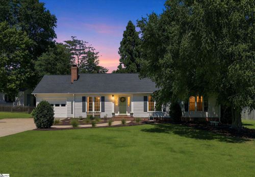 109 Stonehenge Ct, Taylors, SC, 29687-4703 | Card Image