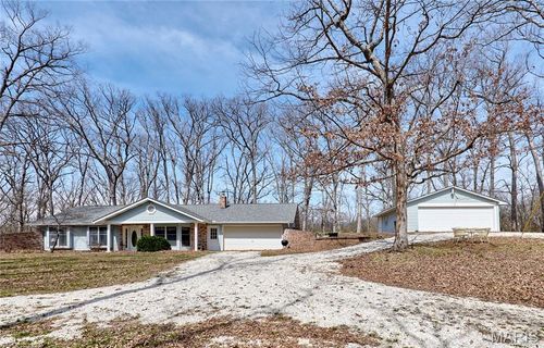 197 White Oak Trl, Winfield, MO, 63389-2310 | Card Image