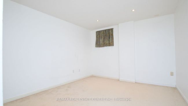 32 Pappain Cres, House other with 6 bedrooms, 3 bathrooms and 4 parking in Brampton ON | Image 29