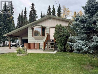 276 Westcoast Rd, House other with 3 bedrooms, 2 bathrooms and null parking in Williams Lake BC | Image 2