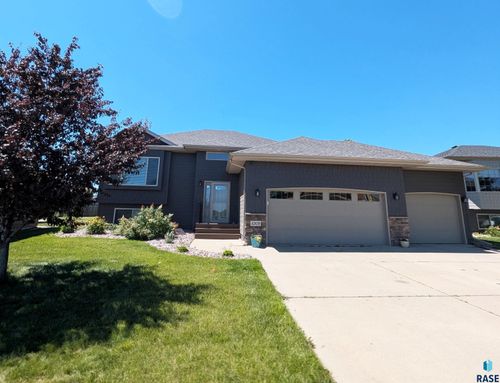 4309 S Klein Ave, Sioux Falls, SD, 57106-8439 | Card Image