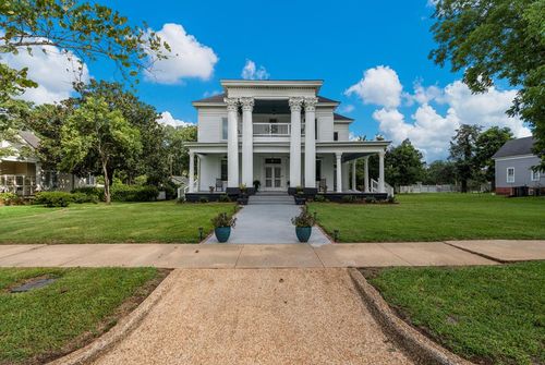 213 Broad St, Richland, GA, 31825-1166 | Card Image