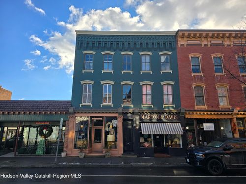 3-33 Main St, Chatham, NY, 12037-1202 | Card Image