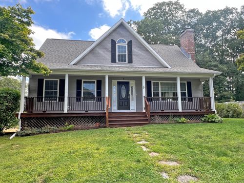 9 Murzen Ln, Plainville, CT, 06062-1032 | Card Image