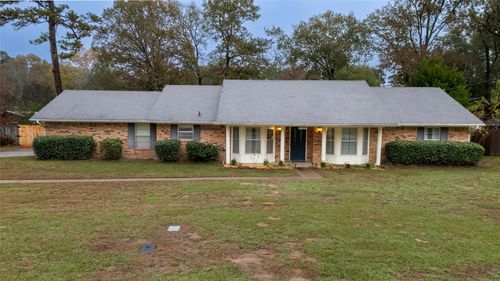 15515 Nell Lynn Ln, Tyler, TX, 75707-5841 | Card Image