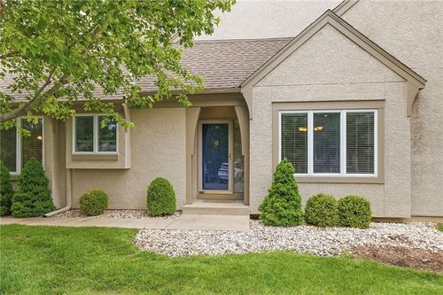 14400 Russell St, Overland Park, KS, 66223-1804 | Card Image