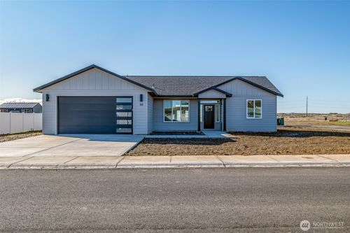 88 Sunwest Dr, Ephrata, WA, 98823-9484 | Card Image