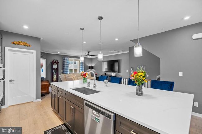 202 - 4767 Tatum Mill Way, Townhouse with 3 bedrooms, 3 bathrooms and null parking in CHANTILLY VA | Image 11