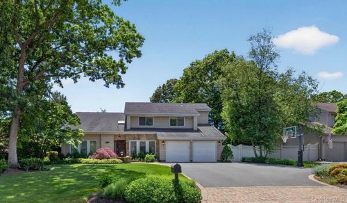 49 Annandale Rd, Commack, NY, 11725-1749 | Card Image
