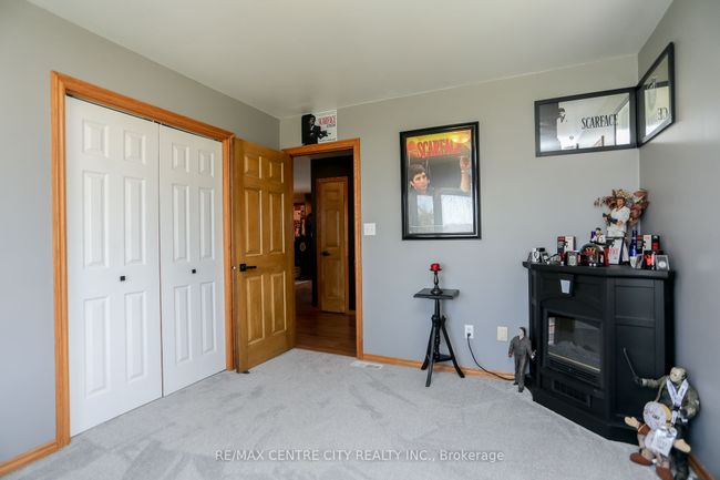 212 Queen St, House other with 4 bedrooms, 3 bathrooms and 6 parking in West Elgin ON | Image 35