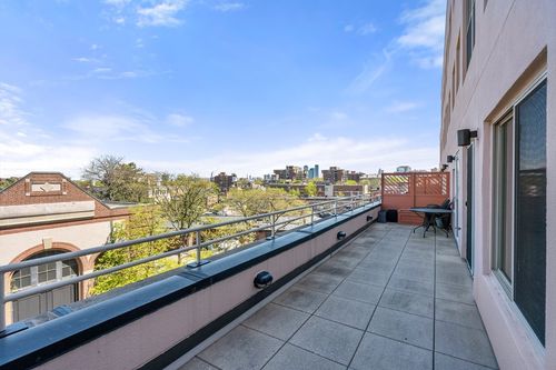 505-20 Webster St, Brookline, MA, 02446-4962 | Card Image