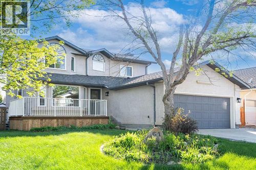 61 Cimarron Way, Okotoks, AB, T1S1R7 | Card Image