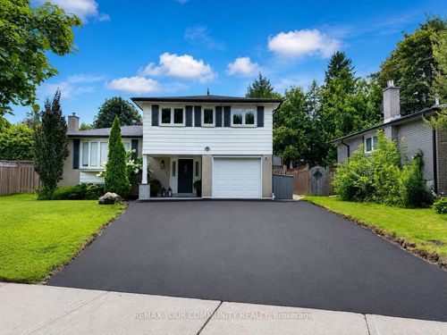107 Orchard Heights Blvd, Aurora, ON, L4G2Z8 | Card Image
