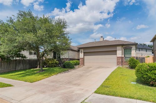2542 Ravenwood Dr, Round Rock, TX, 78665-7927 | Card Image