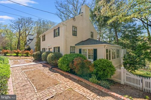 6032 Grove Dr, ALEXANDRIA, VA, 22307-1139 | Card Image