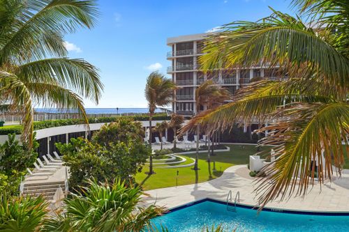 107n-2000 S Ocean Blvd, Palm Beach, FL, 33480-5211 | Card Image