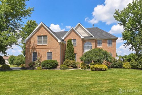 14 Barnyard Ct, Plainsboro, NJ, 08536-3137 | Card Image